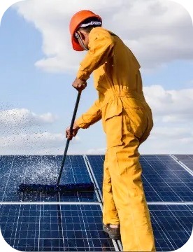 Servicii curățare panouri fotovoltaice